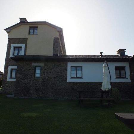 Apartamentos Puerta Del Castro Коанья Экстерьер фото
