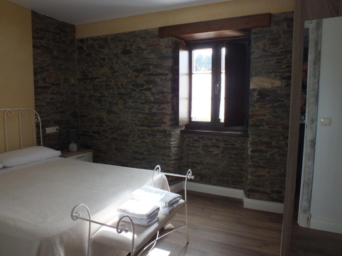Apartamentos Puerta Del Castro Коанья Экстерьер фото