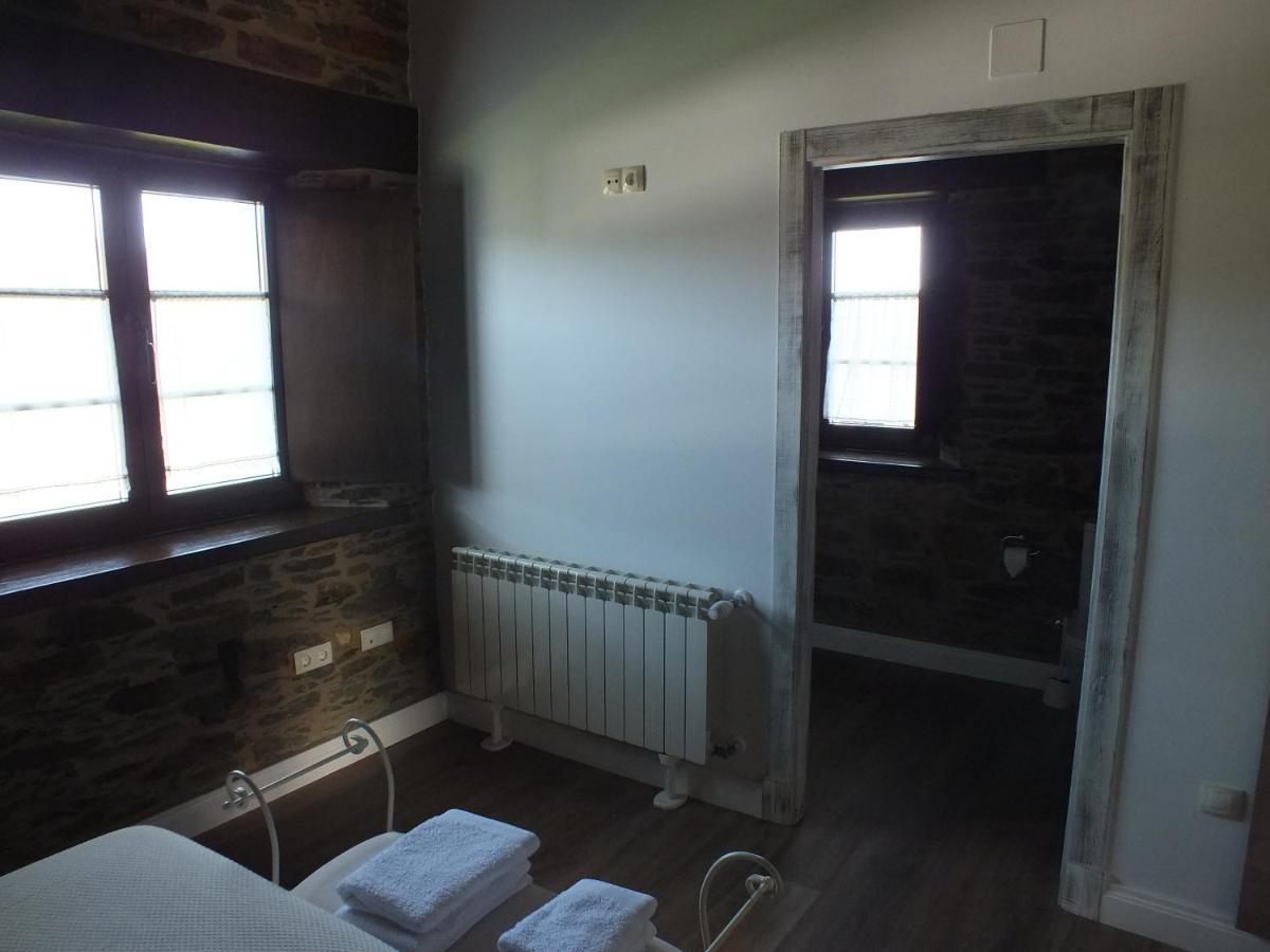 Apartamentos Puerta Del Castro Коанья Экстерьер фото