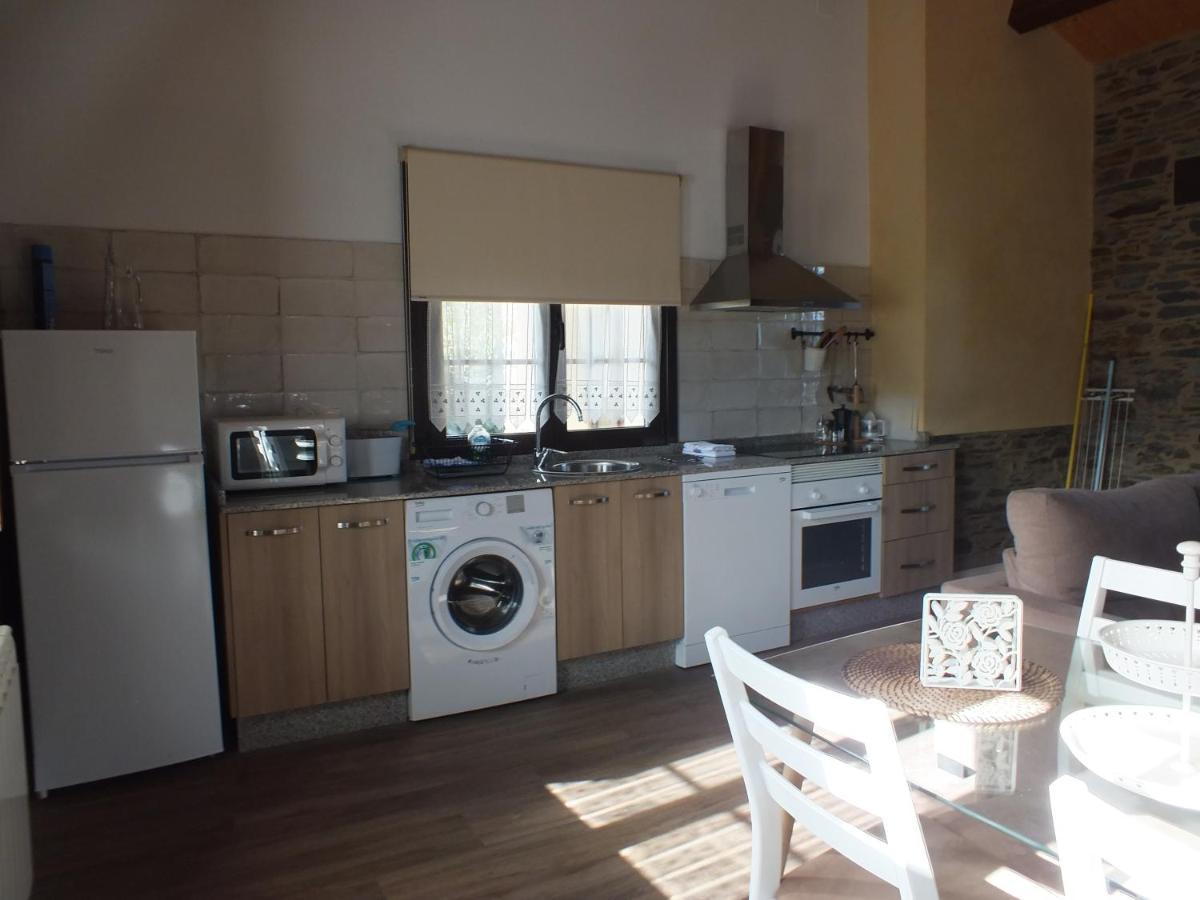 Apartamentos Puerta Del Castro Коанья Экстерьер фото