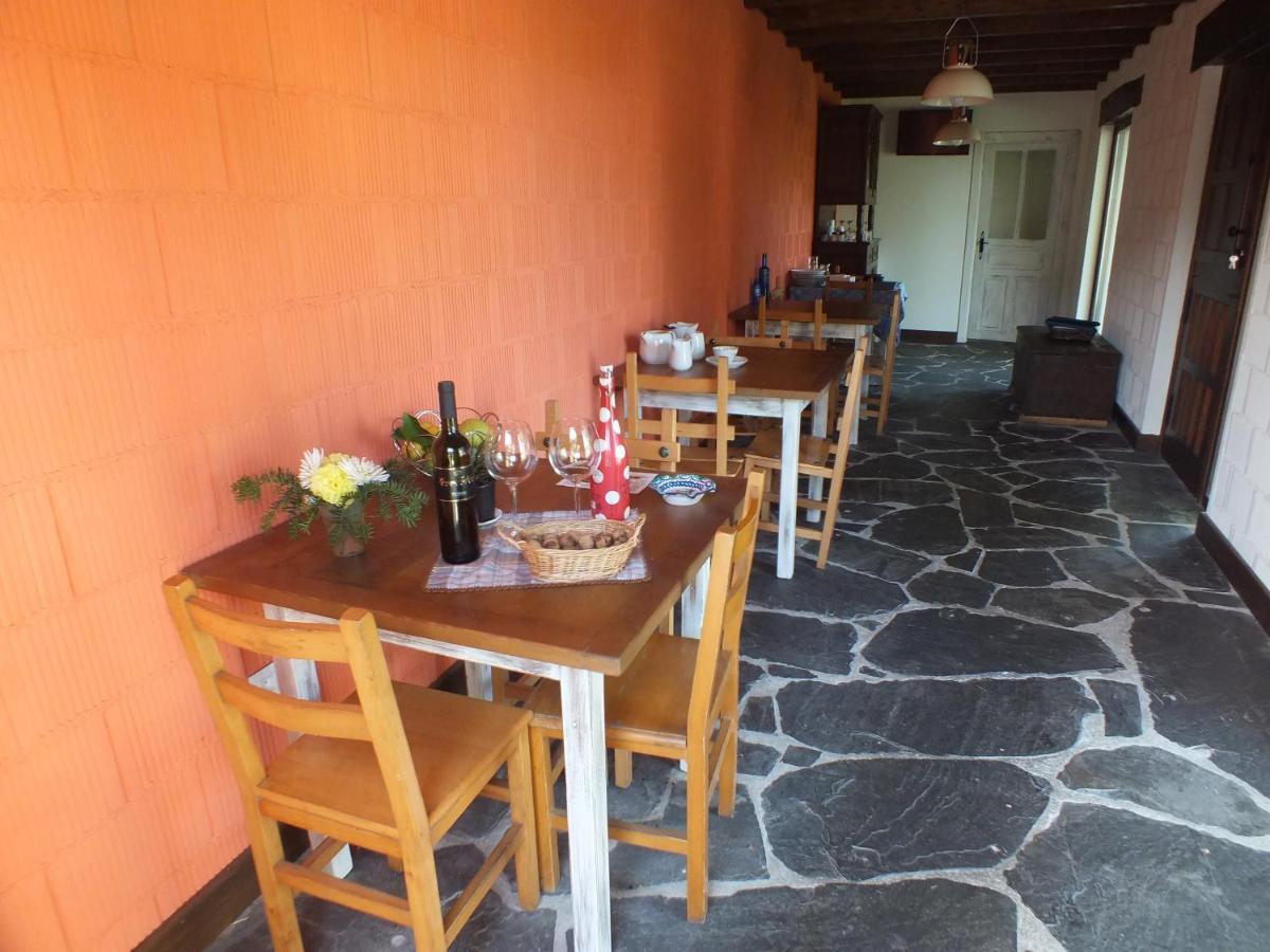 Apartamentos Puerta Del Castro Коанья Экстерьер фото