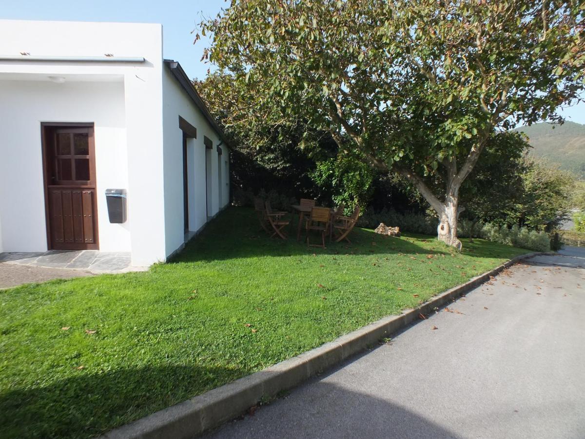 Apartamentos Puerta Del Castro Коанья Экстерьер фото
