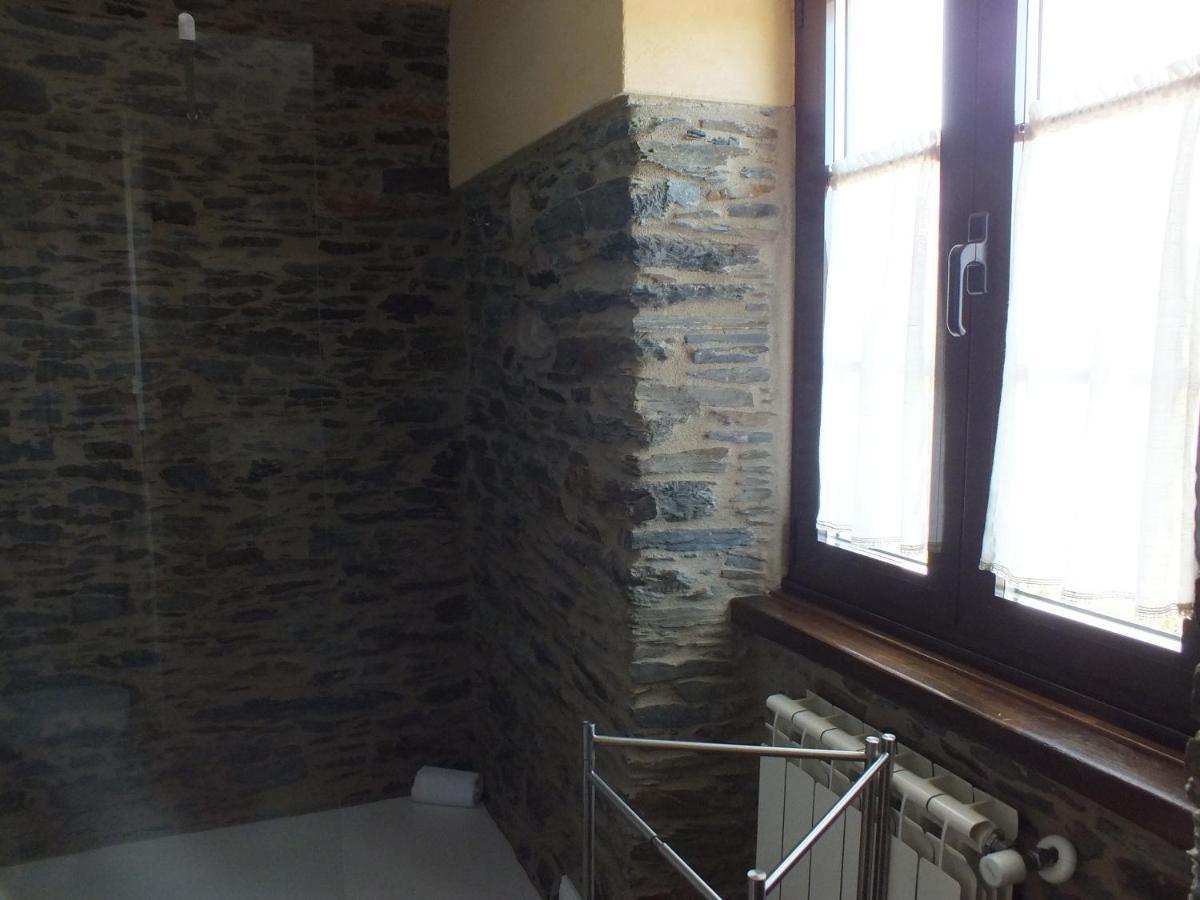 Apartamentos Puerta Del Castro Коанья Экстерьер фото